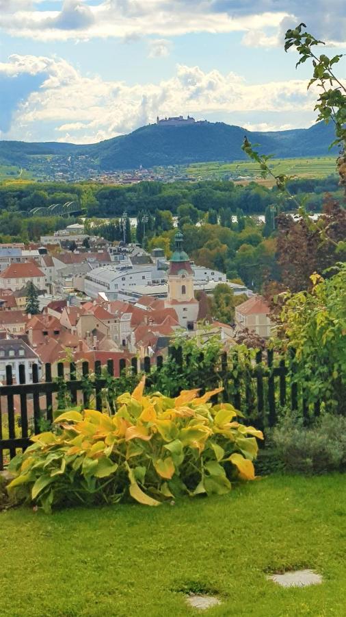Blick Ueber Krems Mit Gartenpavillon Ngoại thất bức ảnh
